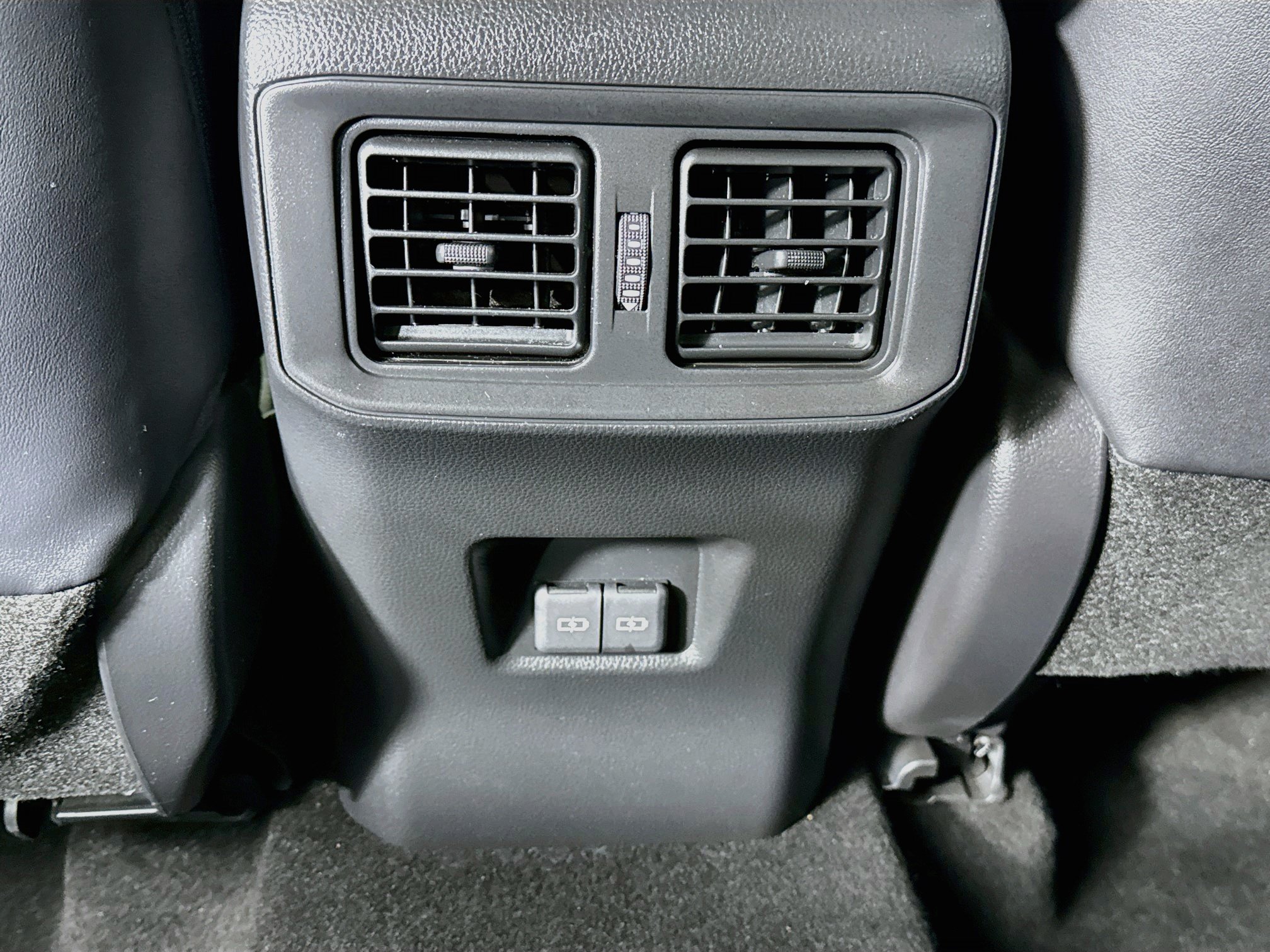 Certified 2024 Toyota RAV4 XSE w/ Advanced Technology Package AWD/4WD image 27