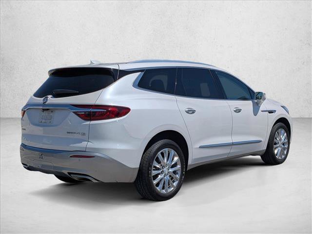 Used 2018 Buick Enclave Premium w/ Trailering Package AWD/4WD image 5
