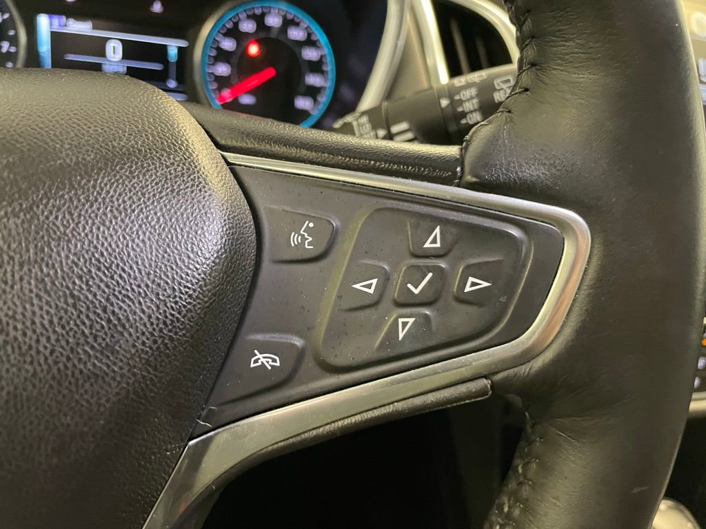 Used 2018 Chevrolet Equinox Premier w/ LPO, Cargo Package image 18