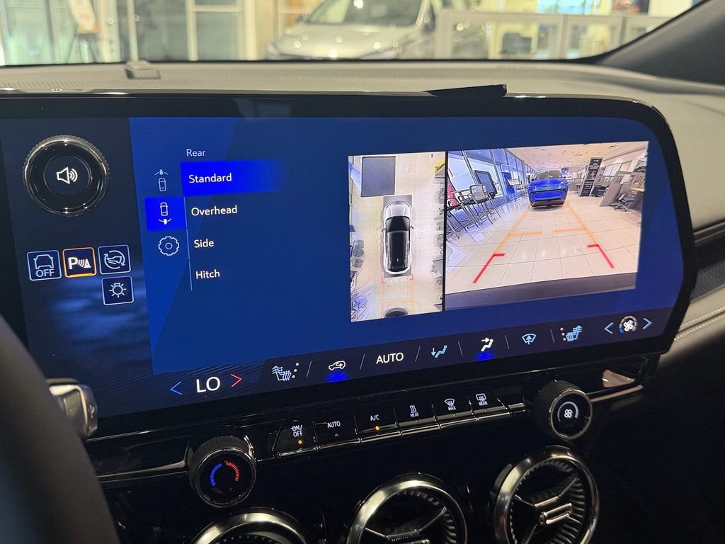 New 2026 Chevrolet Blazer EV LT w/ Super Cruise Package AWD/4WD image 14