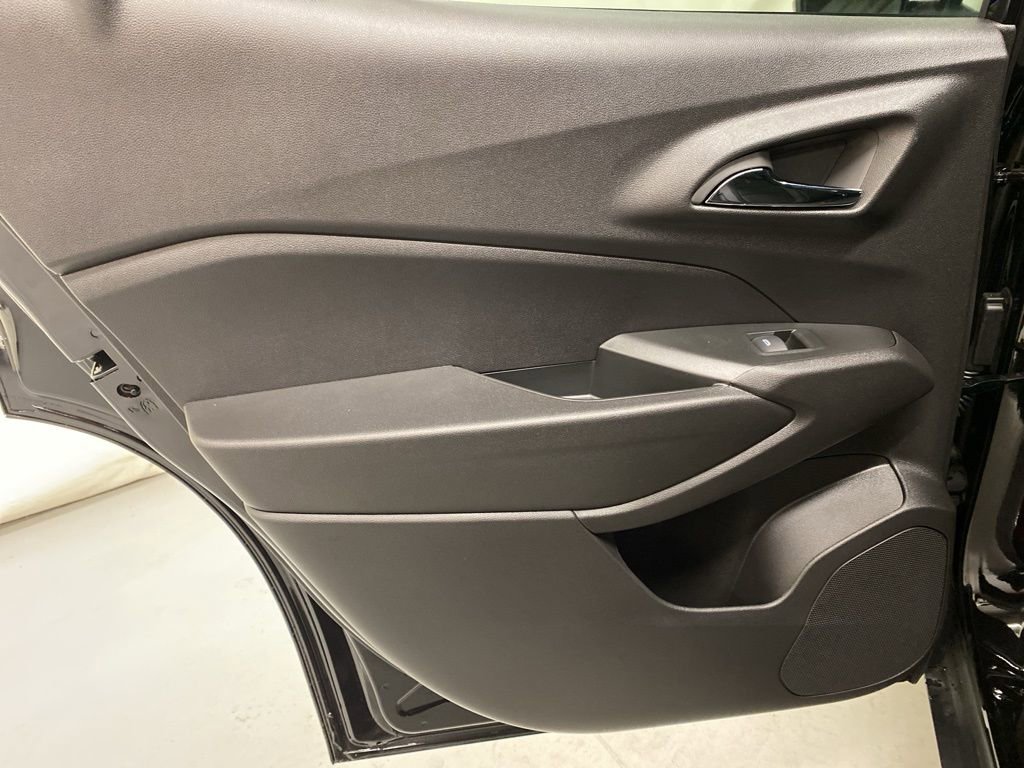 New 2026 Chevrolet Trax RS w/ Driver Confidence Package image 12