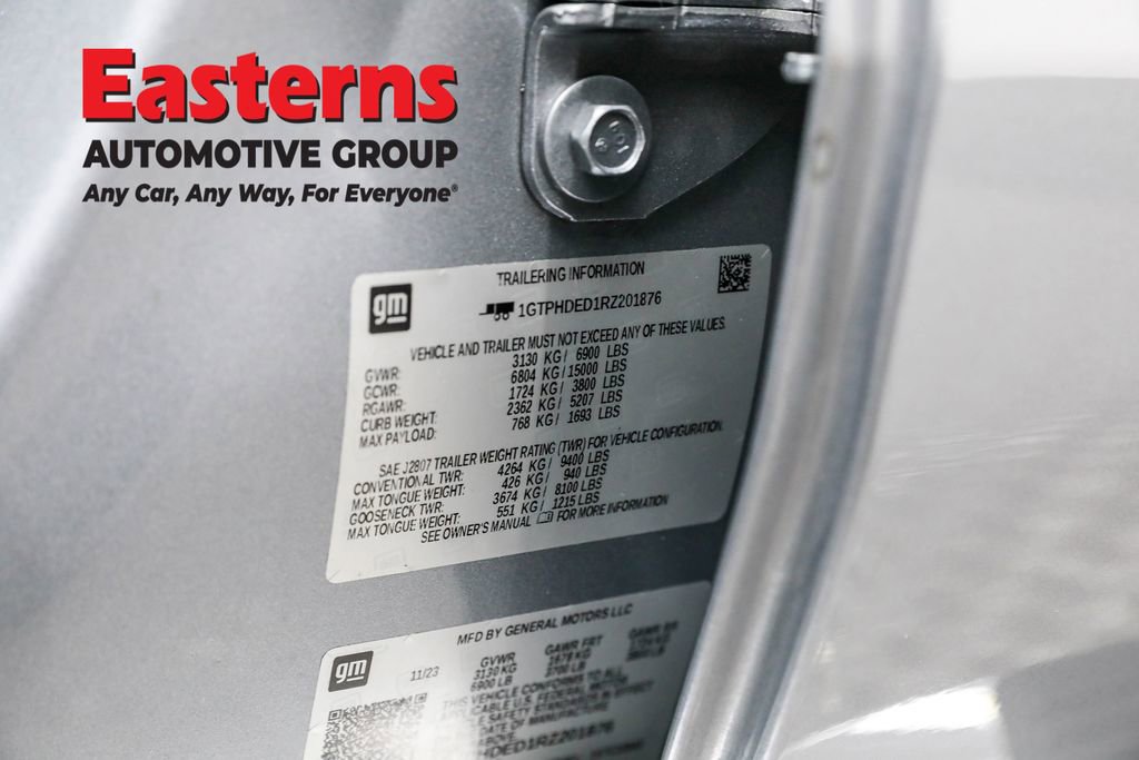 Used 2024 GMC Sierra 1500 SLT image 32