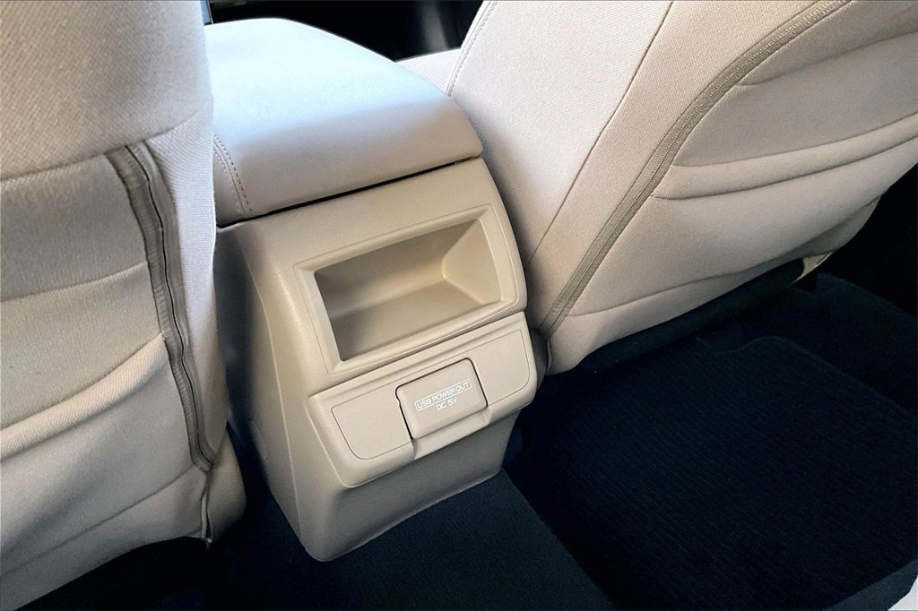 Used 2018 Subaru Outback 2.5i Premium image 27