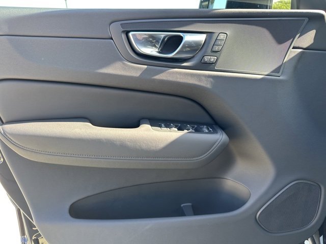 New 2026 Volvo XC60 B5 Plus w/ Protection Package Premier image 12
