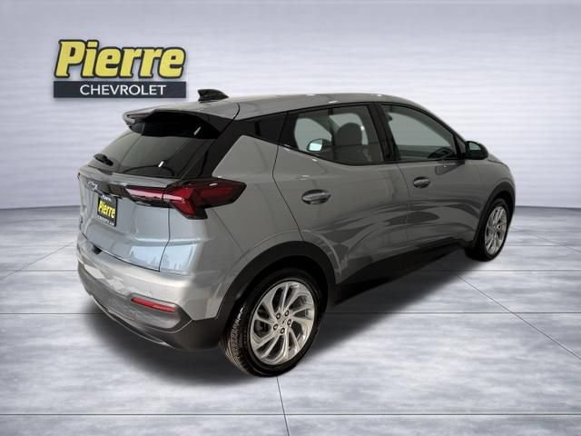 New 2027 Chevrolet Bolt LT w/ Comfort Package FWD image 5