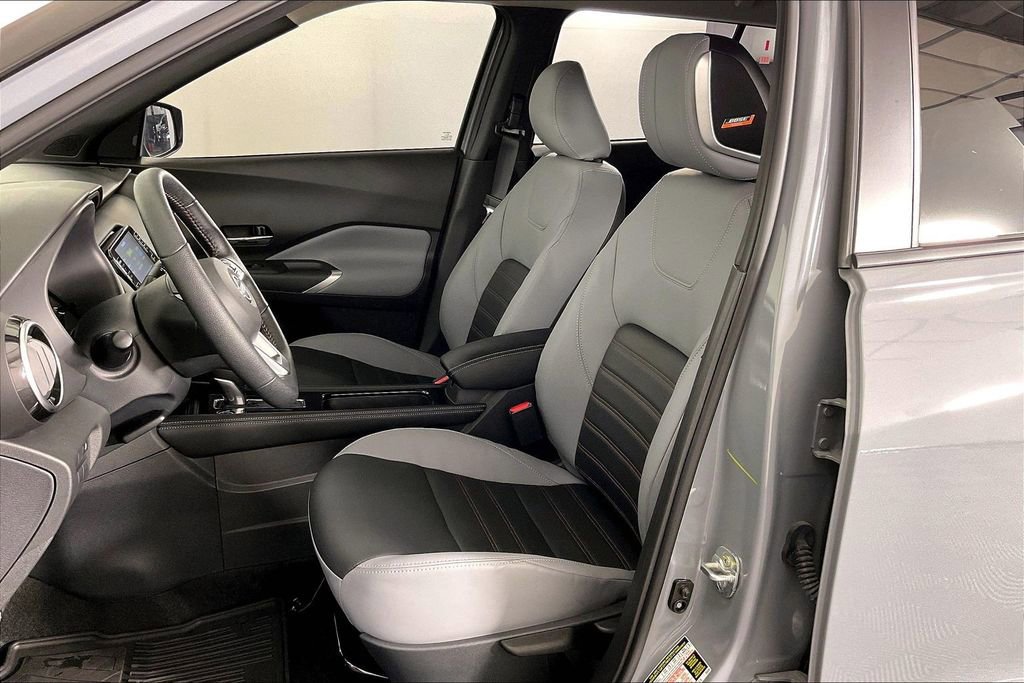 Used 2024 Nissan Kicks SR w/ SR Premium Package image 35