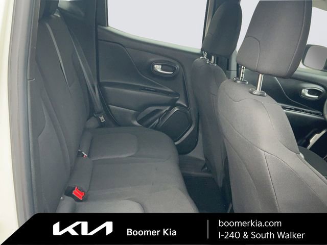 Used 2023 Jeep Renegade Latitude image 22