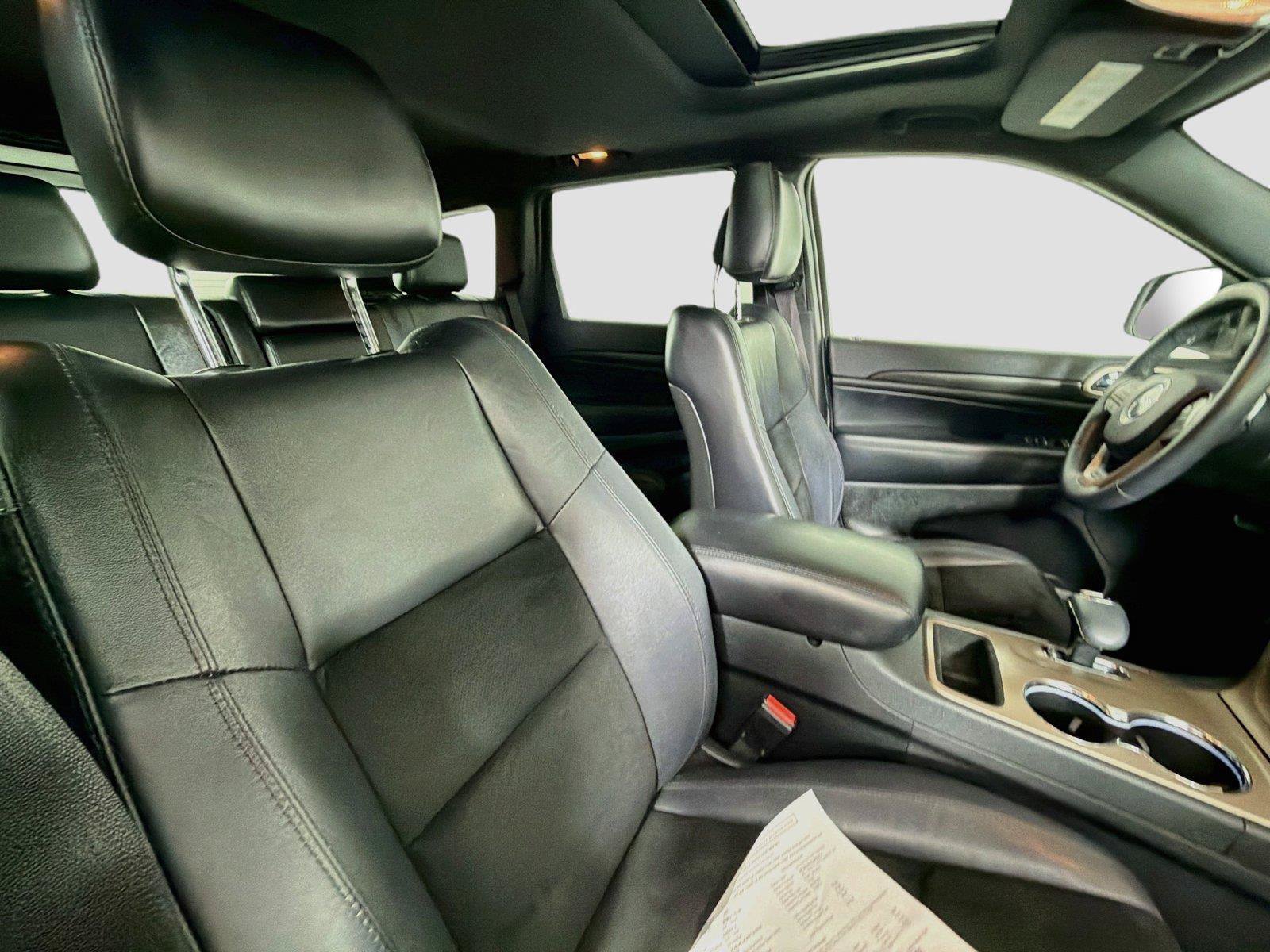 Used 2015 Jeep Grand Cherokee Altitude RWD image 26