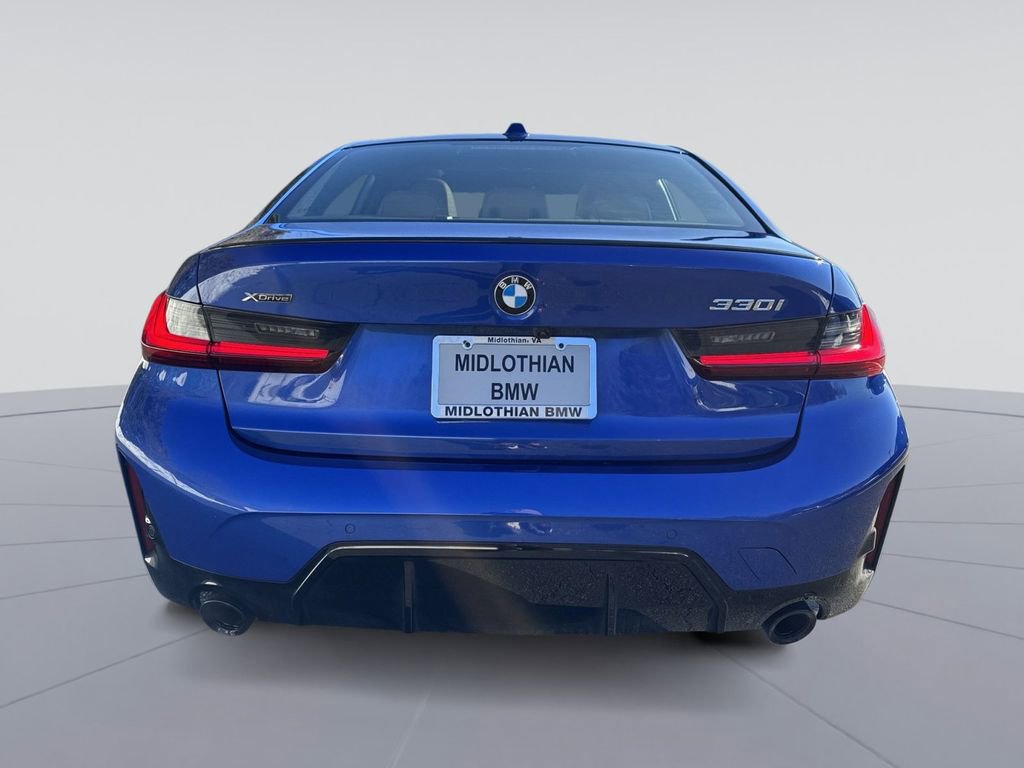 Used 2023 BMW 330i xDrive Sedan w/ M Sport Package image 33
