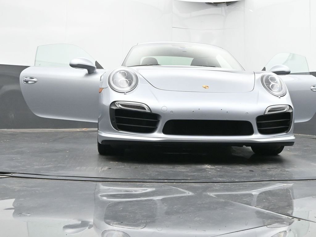 Used 2014 Porsche 911 Turbo S w/ Light Design Package image 64