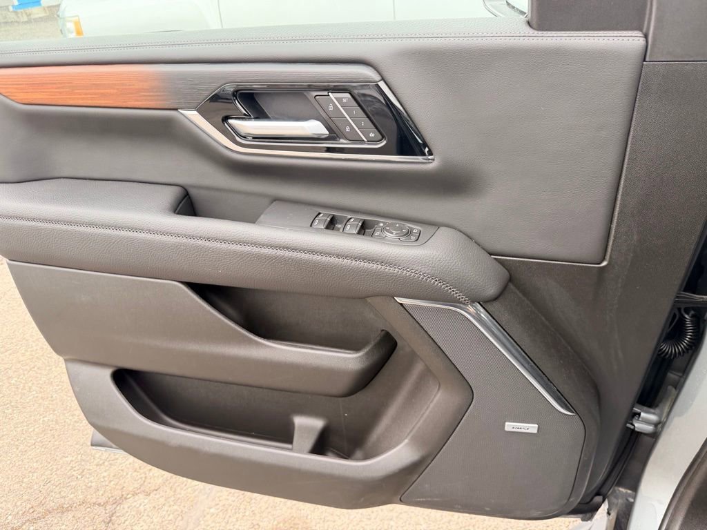 New 2026 GMC Yukon Denali w/ LPO, Floor Liner Package image 22