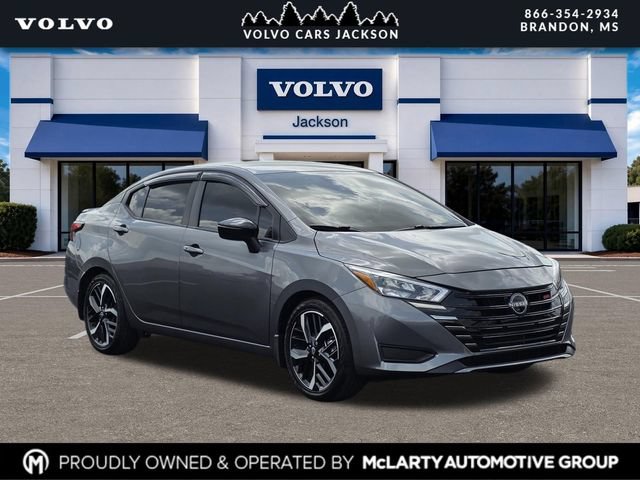 Used 2024 Nissan Versa SR w/ Trunk Package