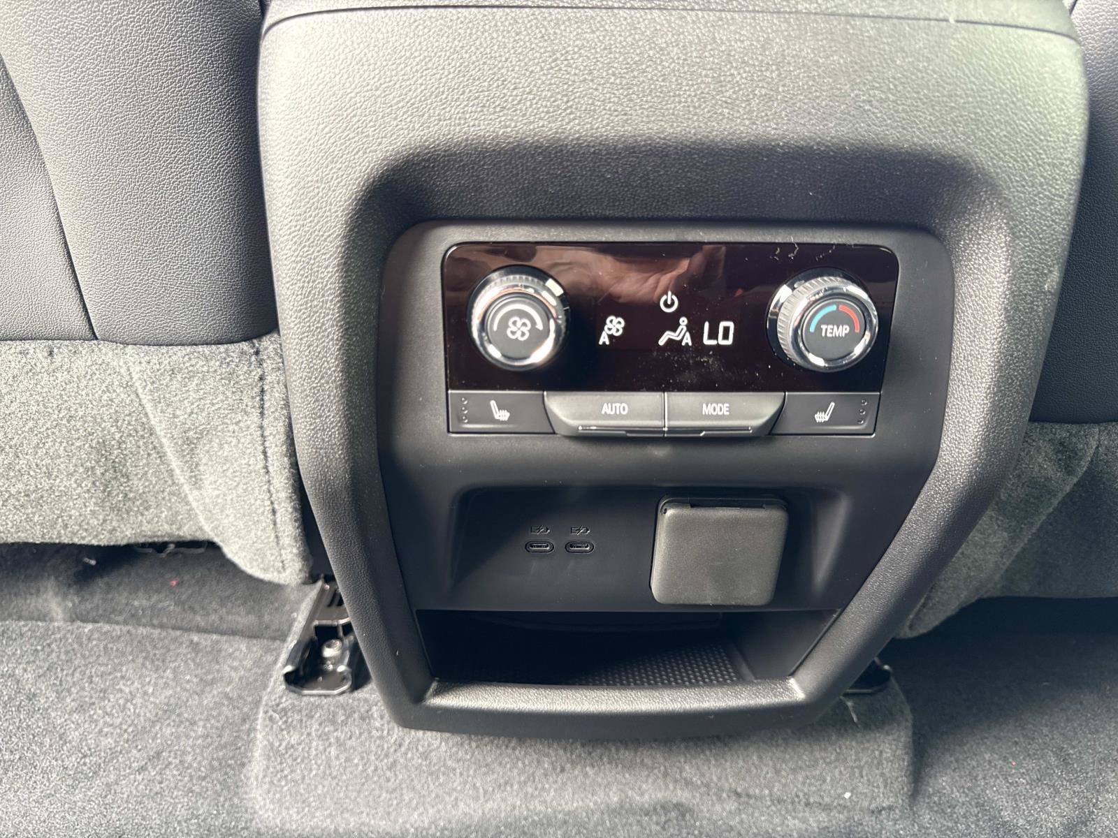 New 2026 Chevrolet Traverse RS image 31