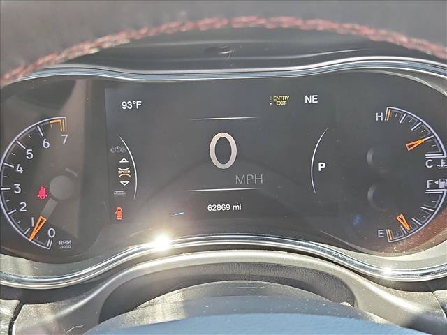 Used 2019 Jeep Grand Cherokee Trailhawk AWD/4WD image 14