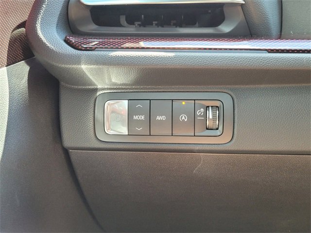 New 2026 Chevrolet Traverse Z71 w/ LPO, Floor Liner Package image 20