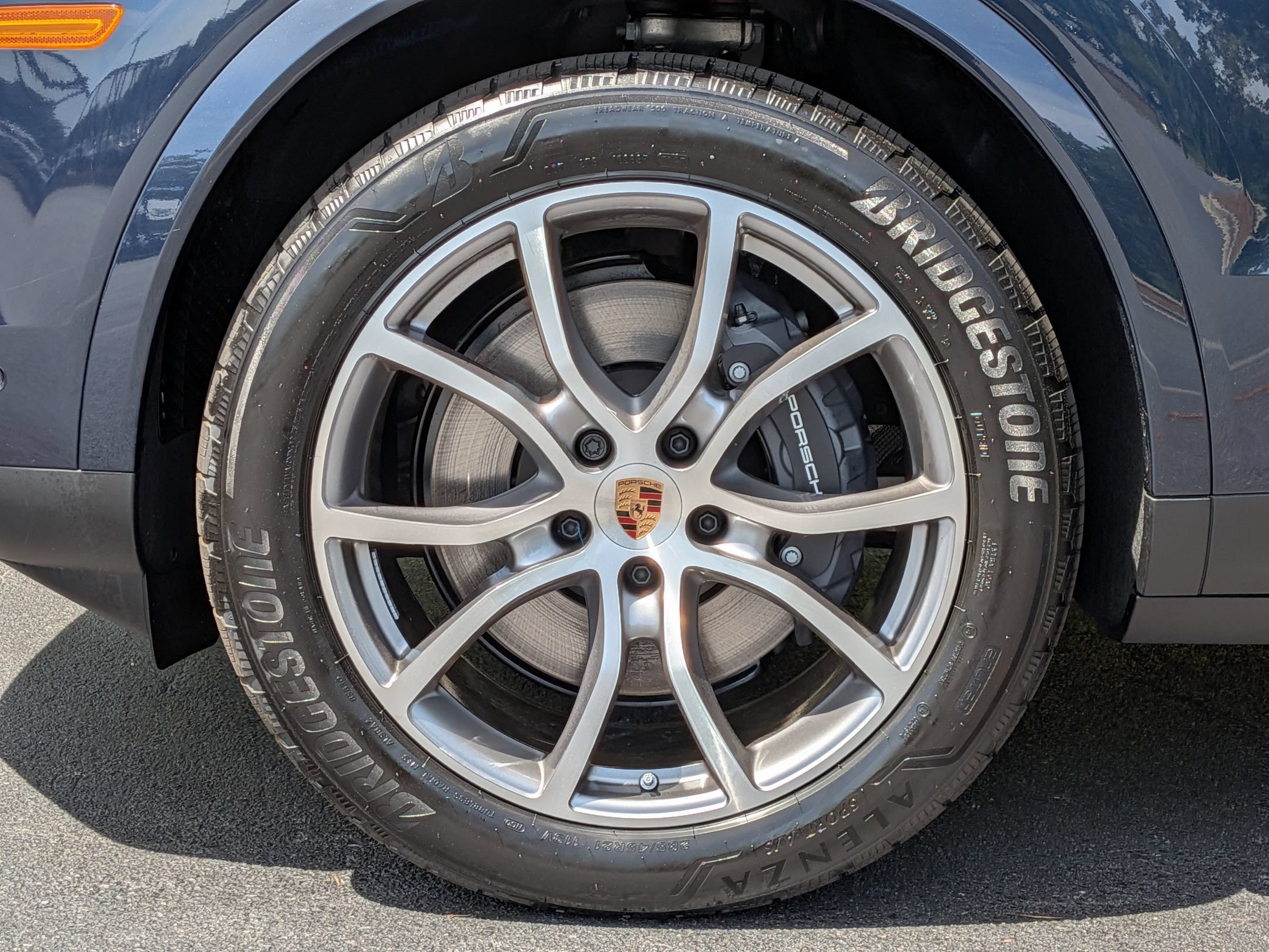 New 2026 Porsche Cayenne AWD/4WD image 37