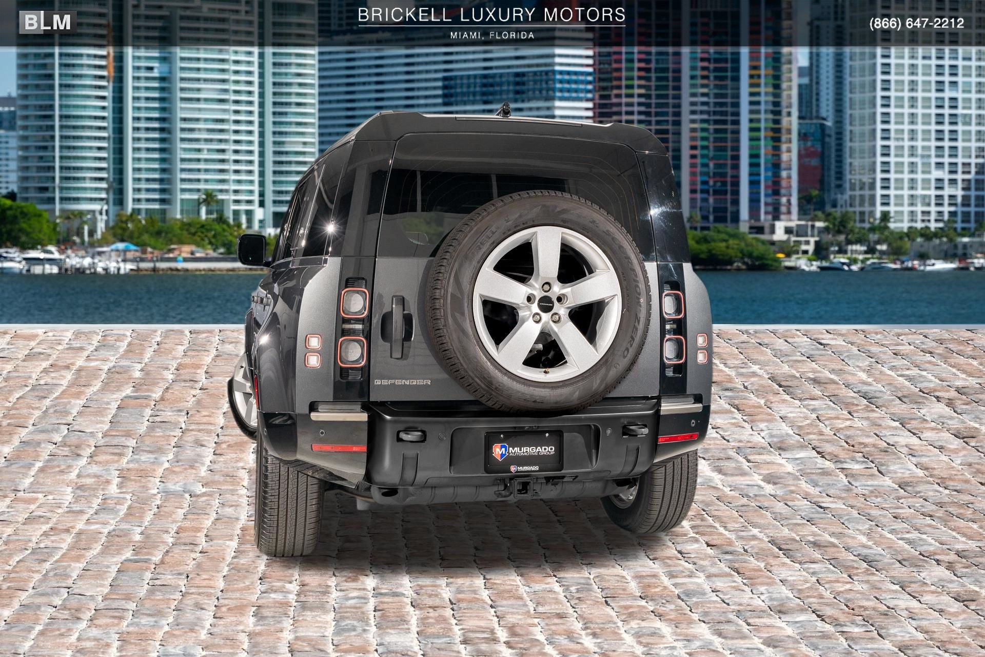 Used 2024 Land Rover Defender 110 X AWD/4WD image 3