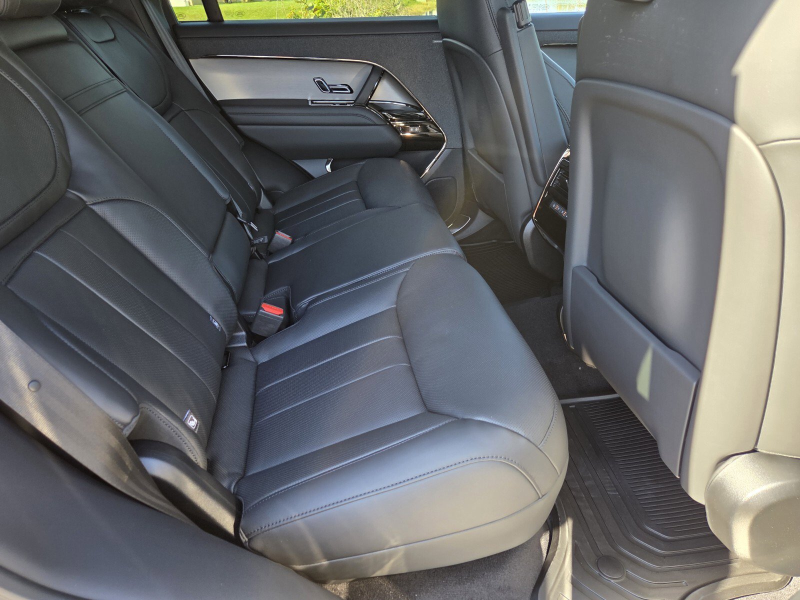 New 2026 Land Rover Range Rover Sport SE image 5