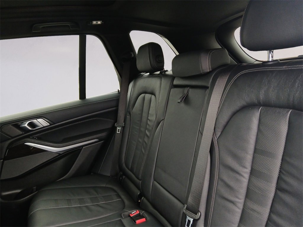 Used 2020 BMW X5 sDrive40i w/ Premium Package image 16