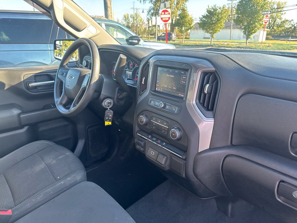 Used 2020 Chevrolet Silverado 1500 Custom Trail Boss w/ Custom Convenience Package AWD/4WD image 29