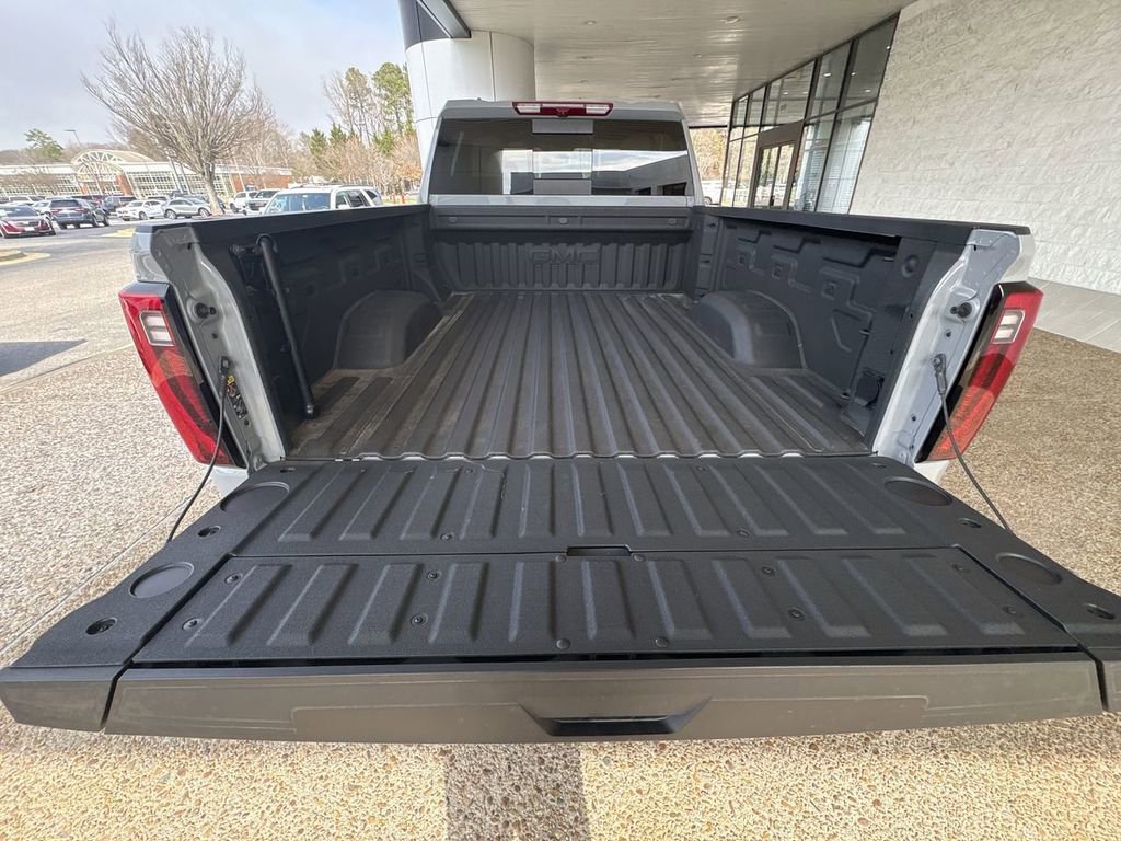 Certified 2024 GMC Sierra 2500 SLT w/ SLT Premium Package image 26