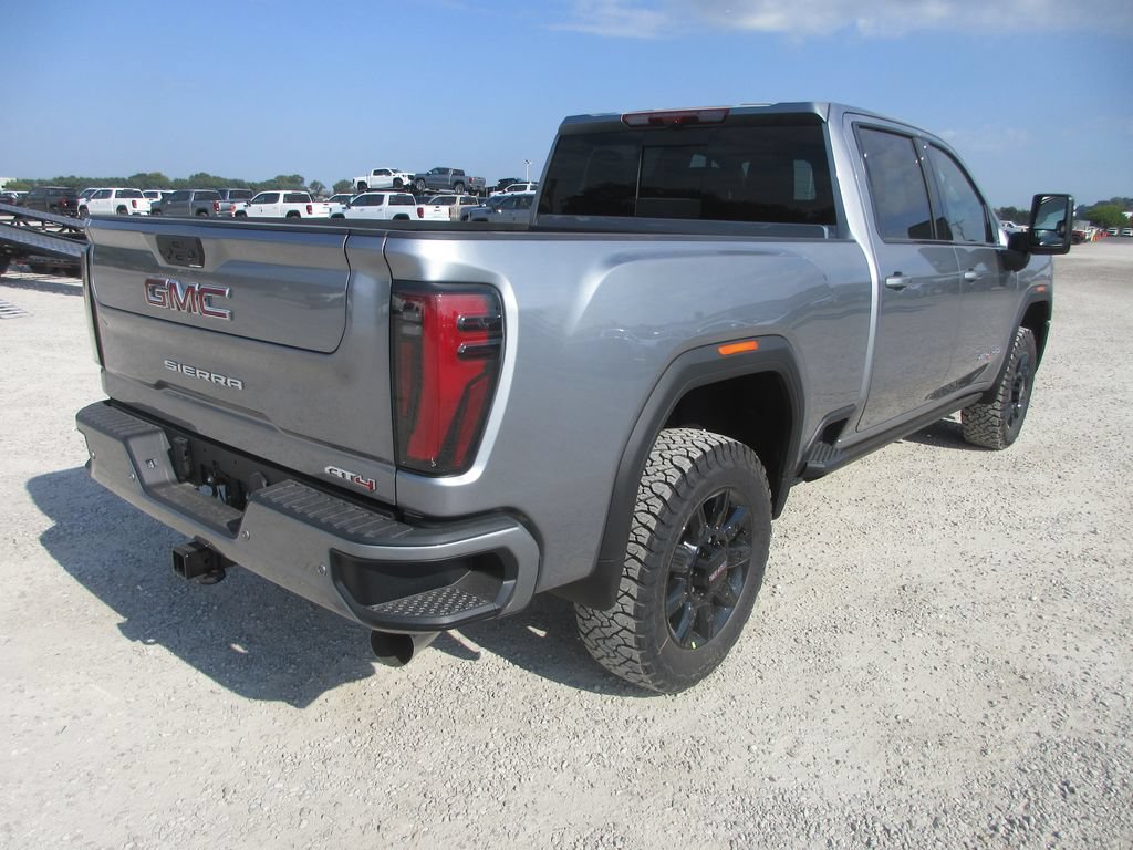 New 2026 GMC Sierra 2500 AT4 w/ AT4 Premium Plus Package AWD/4WD image 5