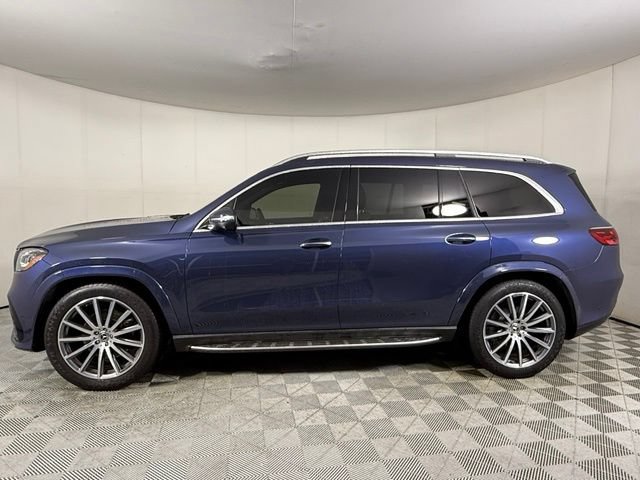 Used 2024 Mercedes-Benz GLS 580 4MATIC image 6
