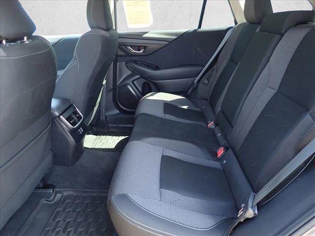 Used 2023 Subaru Outback Premium AWD/4WD image 10