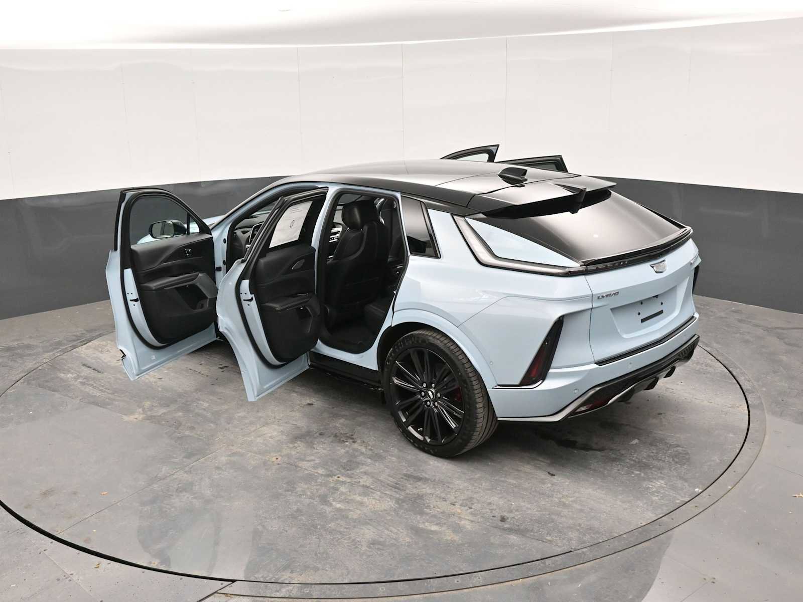 New 2026 Cadillac Lyriq V image 52