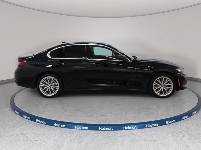 Certified 2024 BMW 330i xDrive Sedan w/ Convenience Package AWD/4WD image 4