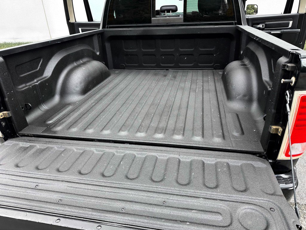 Used 2014 RAM 1500 Limited AWD/4WD image 24