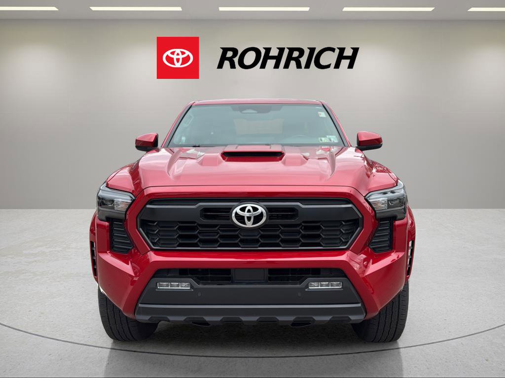 Used 2024 Toyota Tacoma TRD Sport w/ TRD Sport Upgrade Package AWD/4WD image 2