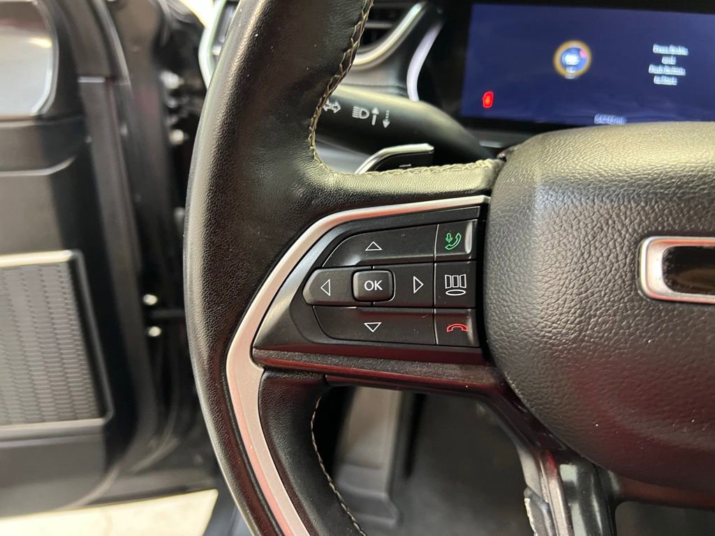 Used 2022 Jeep Grand Cherokee Altitude image 19