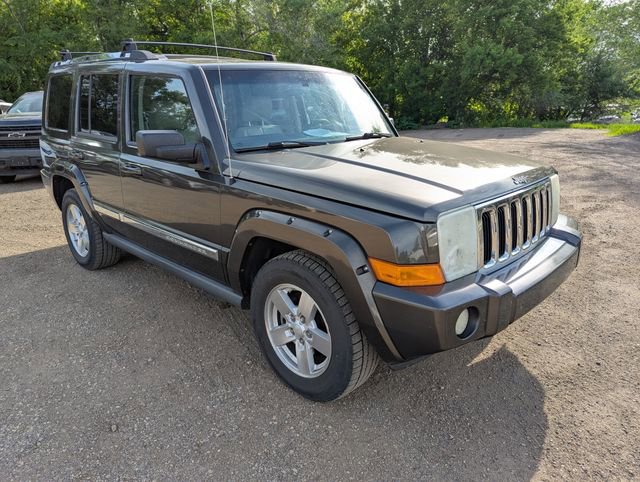 Used 2006 Jeep Commander Limited RWD image 2