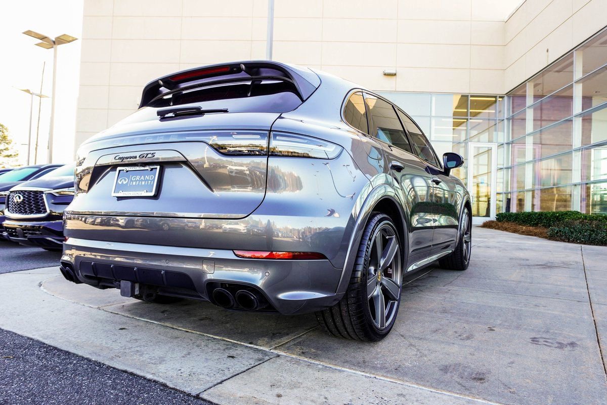 Used 2021 Porsche Cayenne GTS image 12
