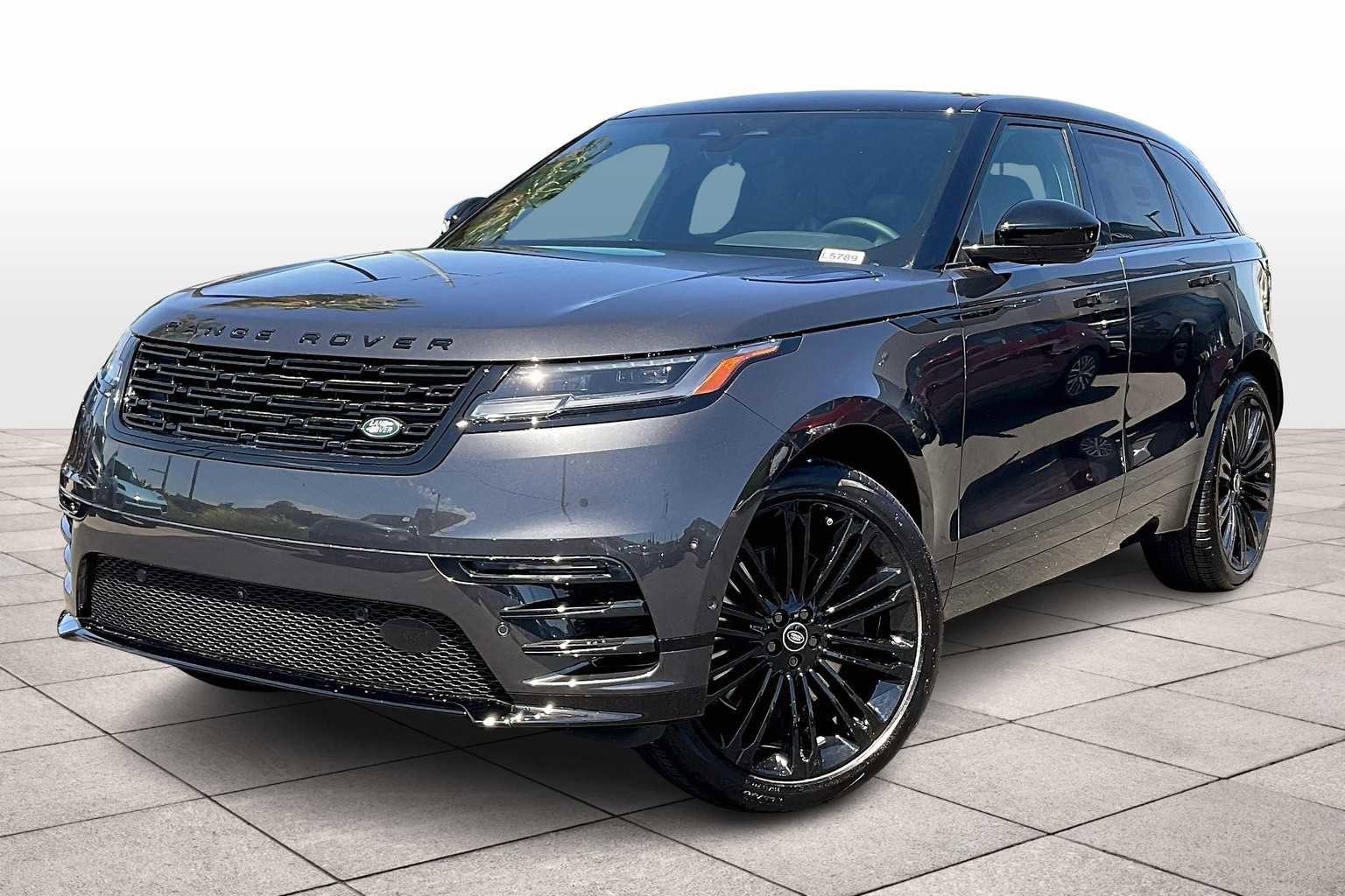 New 2026 Land Rover Range Rover Velar Dynamic SE image 1