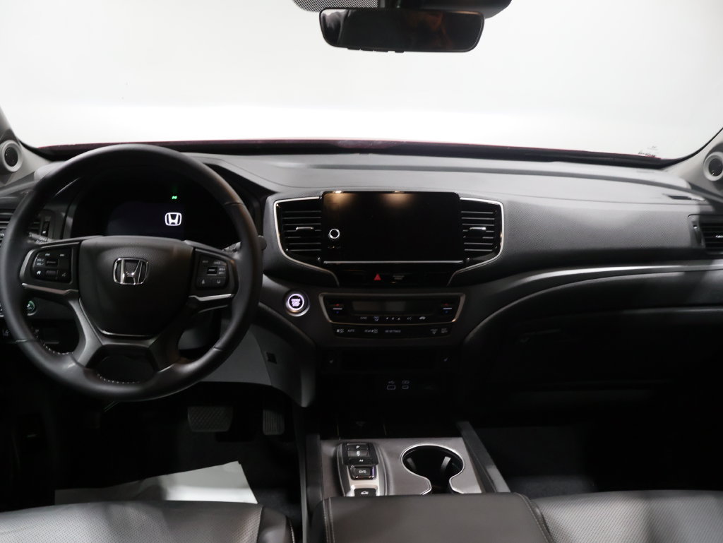 Used 2025 Honda Ridgeline RTL image 16