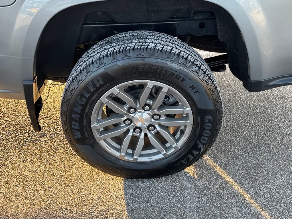 Used 2023 Chevrolet Colorado LT w/ LT Convenience Package image 38