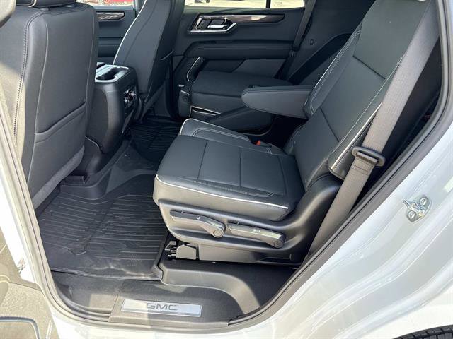 New 2026 GMC Yukon Elevation w/ LPO, Floor Liner Package image 18