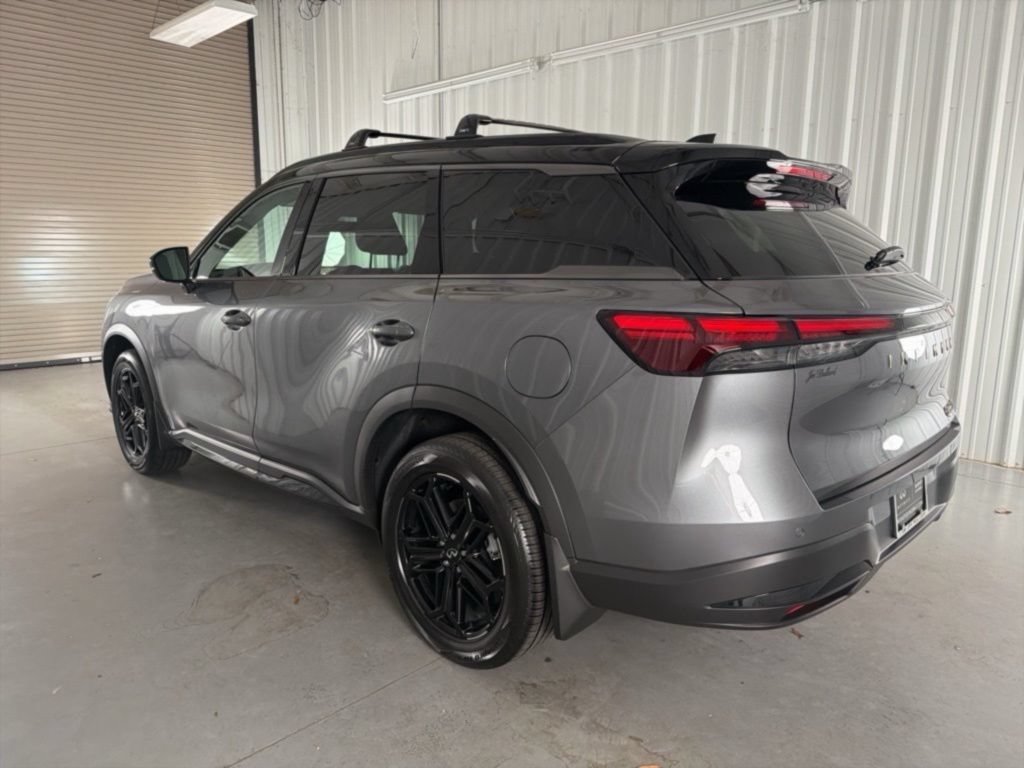 Certified 2026 INFINITI QX60 Sport w/ Dark Cargo Package AWD/4WD image 4