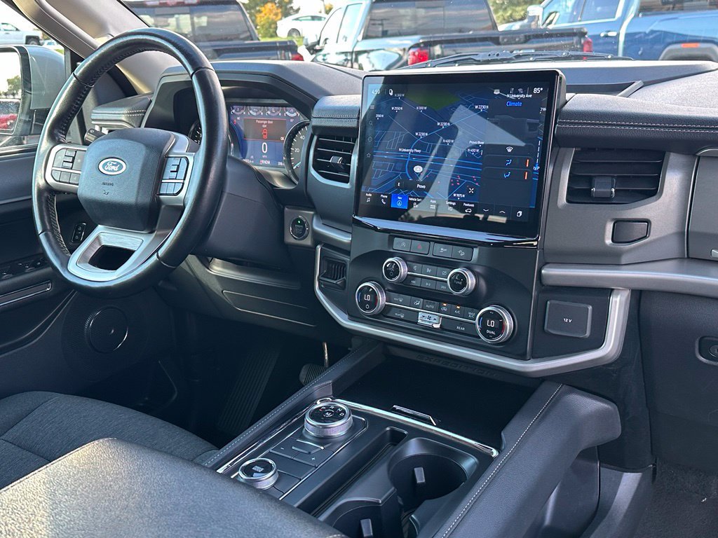 Used 2024 Ford Expedition Max XLT AWD/4WD image 15