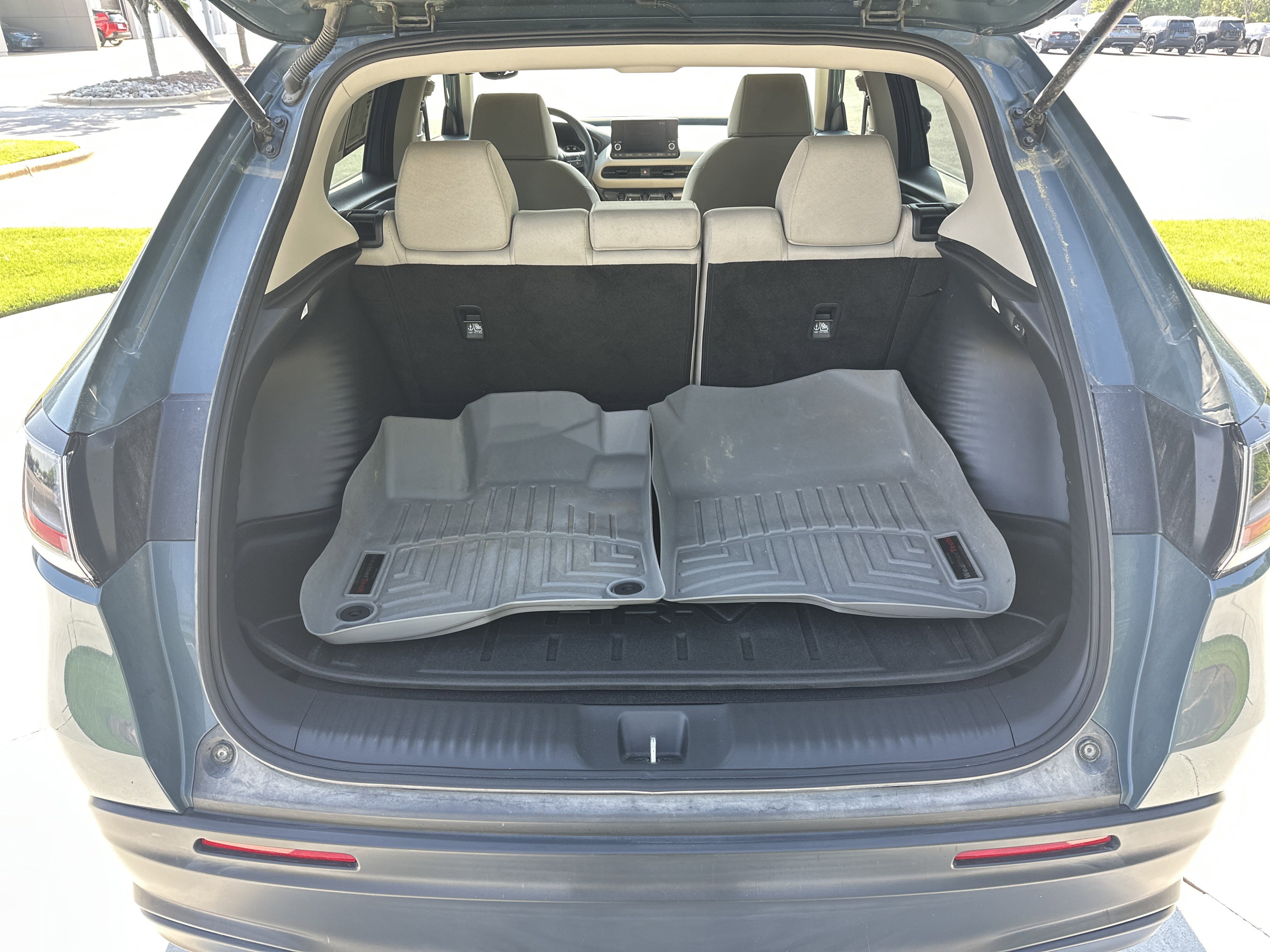 Used 2024 Honda HR-V LX image 32