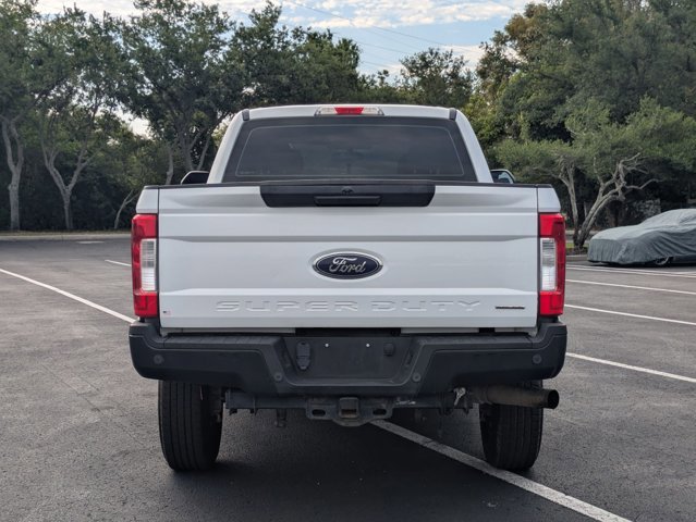 Used 2017 Ford F250 XL w/ Power Equipment Group AWD/4WD image 6
