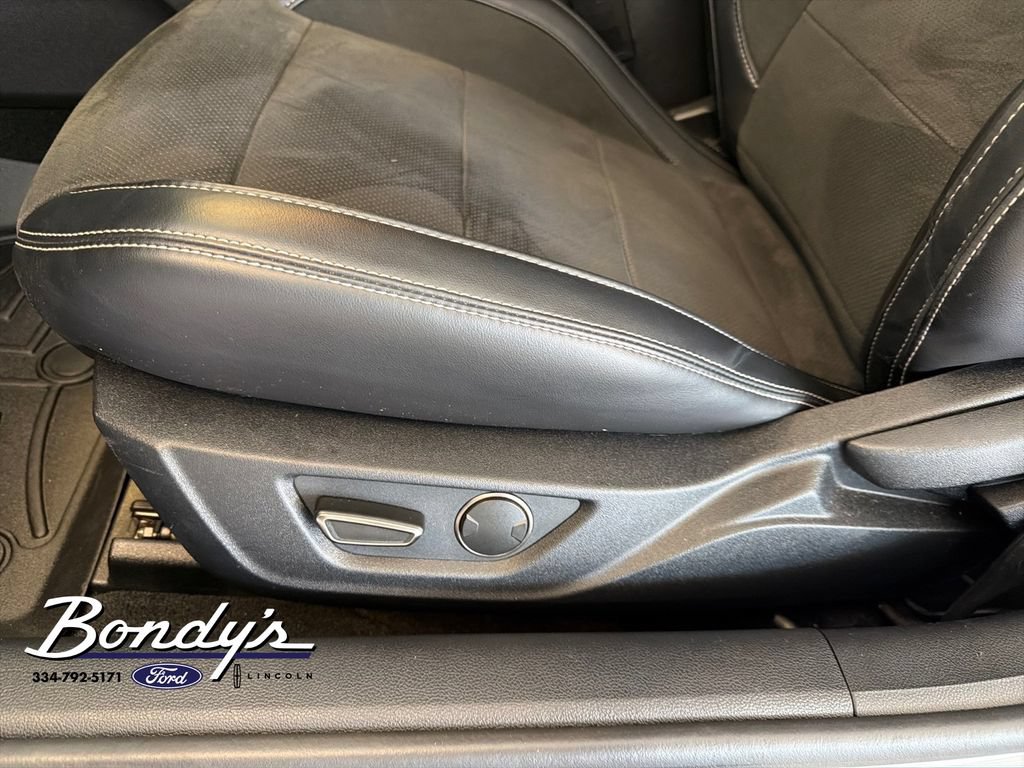 Used 2017 Ford Mustang Shelby GT350 RWD image 11