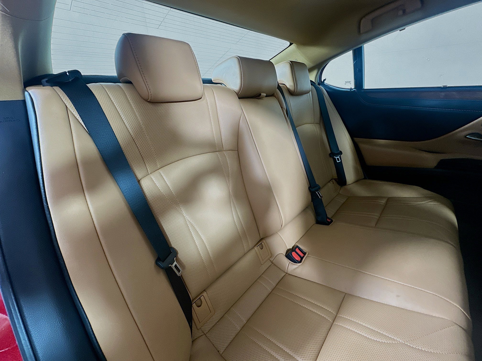 Certified 2024 Lexus ES 350 Ultra Luxury w/ Accessory Package (Z2) FWD image 28