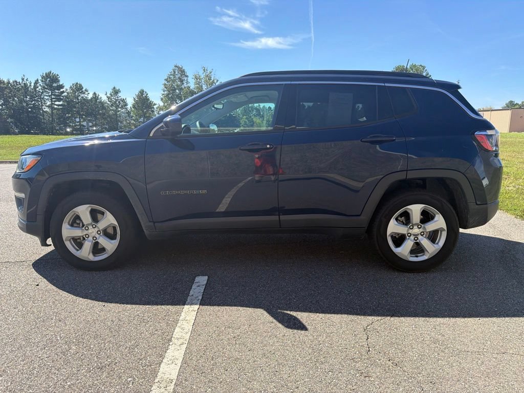 Used 2021 Jeep Compass Latitude AWD/4WD image 4