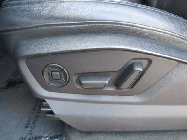 Used 2022 Audi Q7 3.0T Premium w/ Convenience Package image 16
