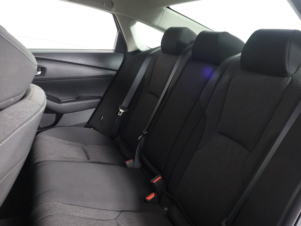 Used 2023 Honda Accord EX image 32