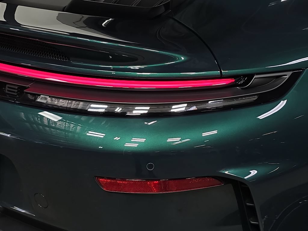 New 2026 Porsche 911 GT3 RWD image 30