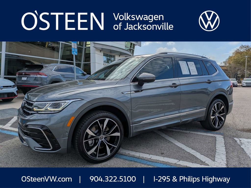 Certified 2023 Volkswagen Tiguan SEL R-Line image 1